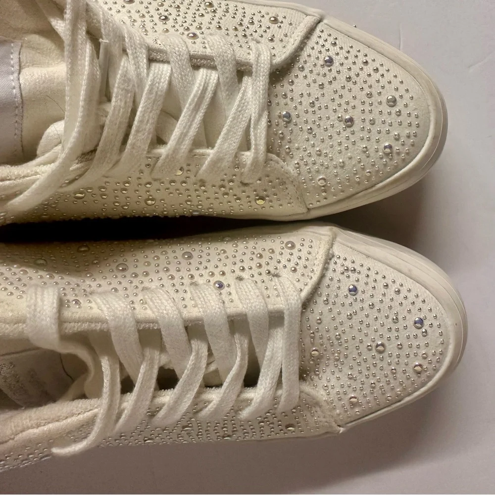 Juicy Couture White Sneakers Classic Low-Top Design size‎ 9.5